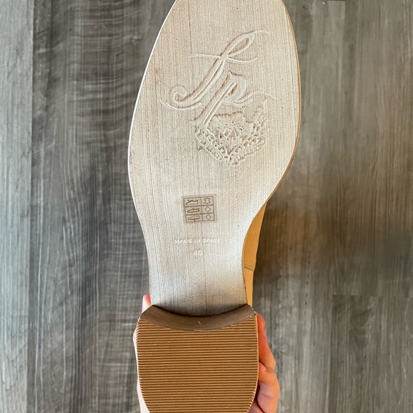 FREE PEOPLE Chelsea Boot - Picture 6 of 10